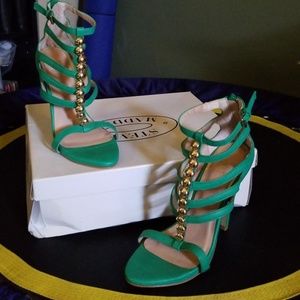 Never before worn heels